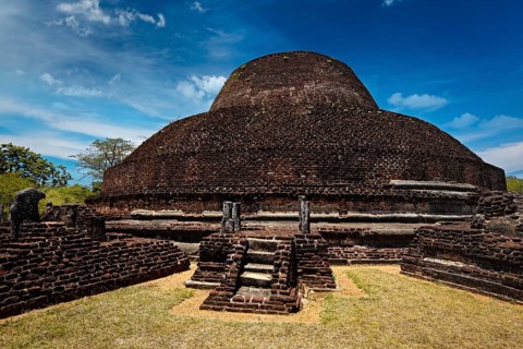 Ancient Buddhist dagoba (stupe) Pabula Vihara. Ancient city of Polonnaruwa, Sri Lanka, Asia