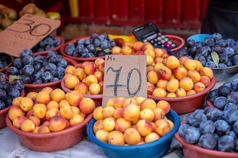 Fruit at the Osh Bazaar, Bishkek, Kyrgyzstan, Asia