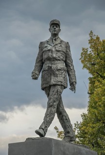 Monument to Charles de Gaulle, Rondo Charles'a de Gaulle'a, Warsaw, Mazovian Voivodeship, Poland,