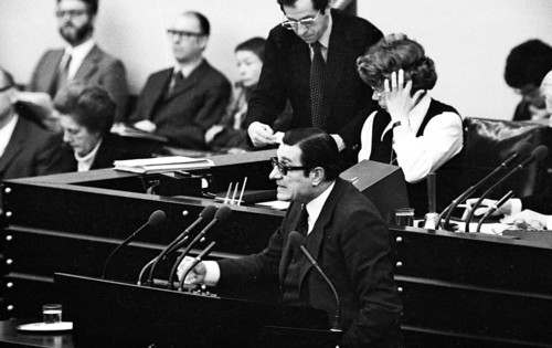 The German Bundestag with the debate on the Radical Decree on 15.11.1974 in Bonn.Werner Maihofer