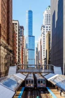 Chicago L Elevated elevated metro railway public transport in Chicago, USA, North America