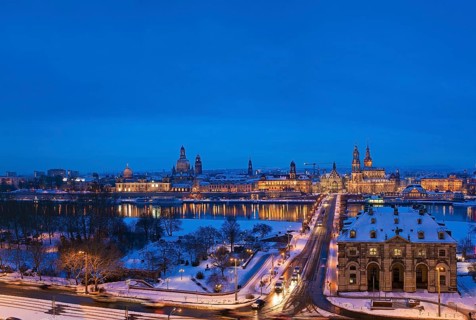 Dresden silhouette in the evening in winter