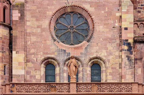 Sculpture of Mother Mary at Freiburg Cathedral, the Cathedral of Our Lady, Freiburg im Breisgau,