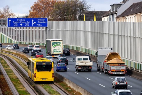 Motorway A40, Ruhrschnellweg, in Essen, route through the city centre, is affected by a possible