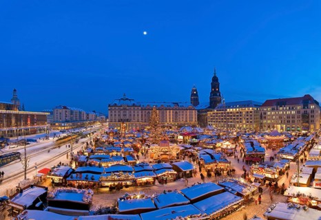 The Striezelmarkt, which has been held since 1434, is the oldest Christmas market in Germany and