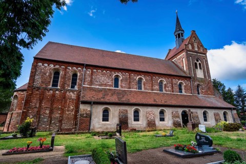 Saint Nicholas Church, Beuster, Saxony-Anhalt, Germany, Europe