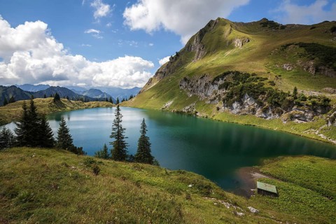 Seealpsee, and Seeköpfel, Allgäu Alps, near Nebelhorn, Oberstdorf, Oberallgäu, Allgäu, Bavaria,