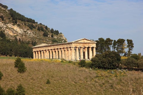 Temple of Hera, Temple of Hera in the former ancient city of Segesta, the province of Trapani,