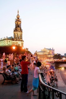 Brühl's Terrace in the evening