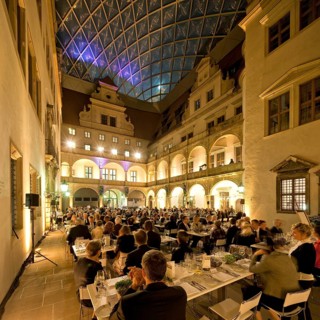 Residential palace small courtyard