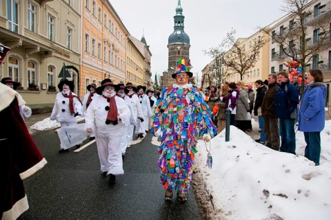 The traditional carnival parade in Bad Schandau marks the end of the boatmen's carnival parades in