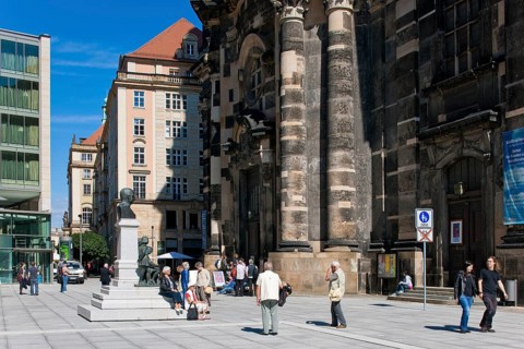 Monument to Kreuzkantor Ernst Julius Otto