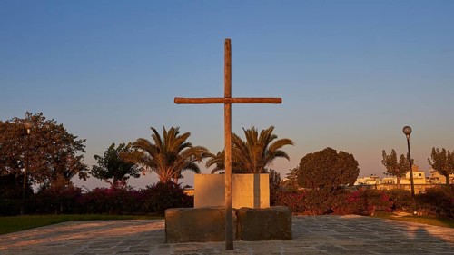 Martinengo Bastion, Venetian rampart, tomb, Nikos Kazantsakis, blue cloudless sky, city centre, old