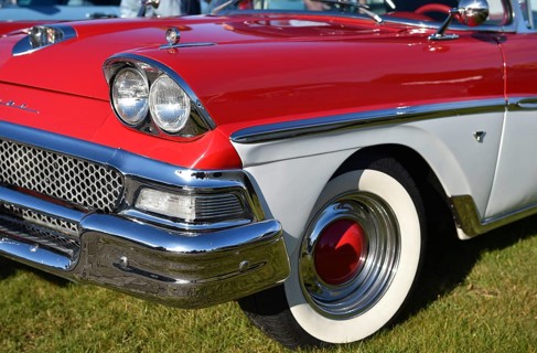 Ford Fairlane 500, Skyliner, 1958, with whitewall tyres, at a classic car meeting in Büsum,