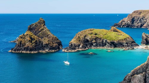 Kynance Cove and Asparagus Island, Cornwall, England, United Kingdom, Europe