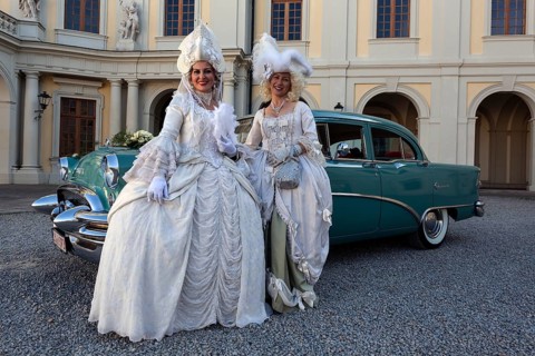 Costume wearers at the Venetian Fair, historical costume, in the castle courtyard, Ludwigsburg,