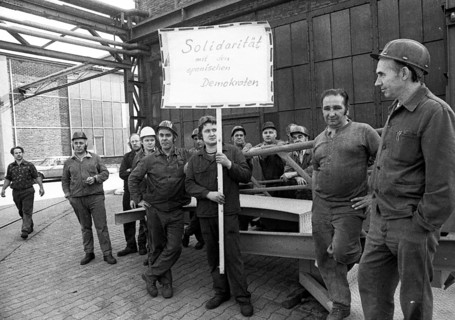 The Franco dictatorship's persecution of Spanish democrats prompted workers and youth in
