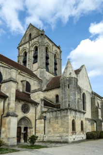 Auvers-sur-Oise. Notre-Dame-de-l'Assomption church painted by Vincent Van Gogh. Val-d'Oise