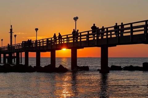 Sunset, silhouettes, pier, Baltic Sea, Wustrow, Darß, Mecklenburg-Vorpommern, Germany, Europe