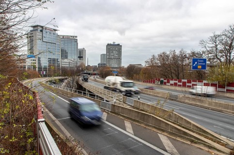 Motorway A40, Ruhrschnellweg, skyline of the city centre of Essen, exit Essen-Zentrum, this area
