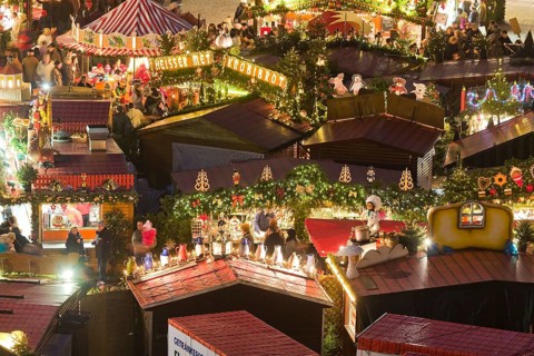 The Striezelmarkt, which has been held since 1434, is the oldest Christmas market in Germany and