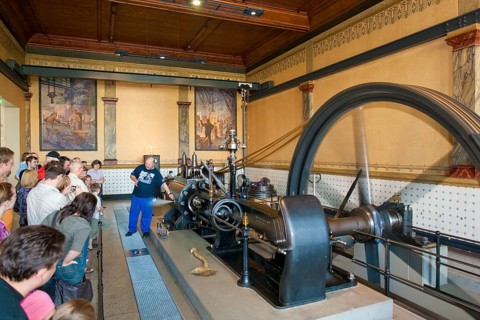 Chemnitz Saxon Industrial Museum, horizontal single-cylinder back-pressure steam engine