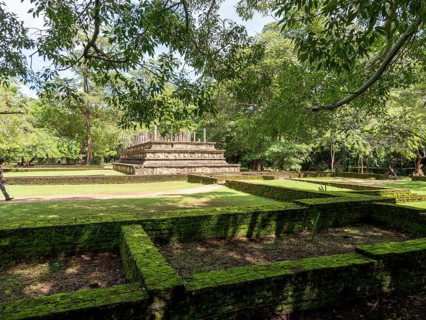 Ruins, old court, Polonnaruwa, Sri Lanka, Asia