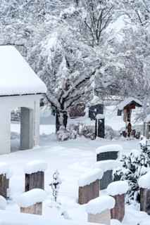 Cemetery at St Martin's parish church, late Middle Ages, snowed in, fresh snow, heavy snowfall,