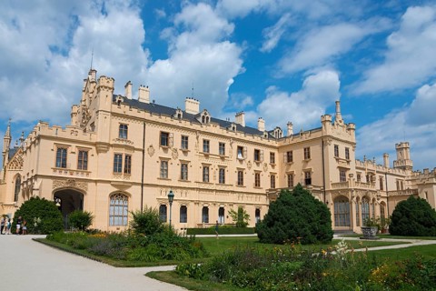 Lednice Castle, Lednice, Eisgrub, Breclav, Jihomoravský kraj, part of the Lednice-Valtice Cultural