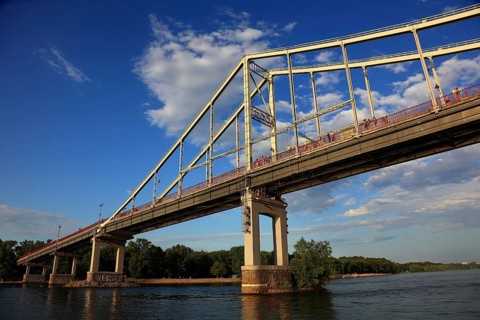 Bridge over the Dnepr River, Kiev, Ukraine, Europe