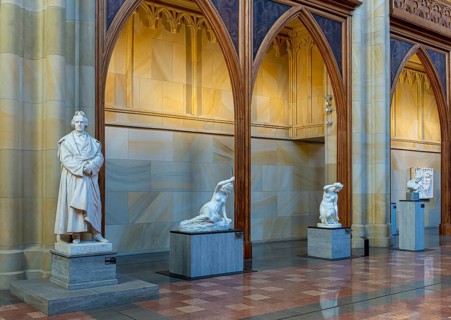 Interior photograph, Friedrichswerder Church, permanent exhibition 19th century Sculpture, Berlin,