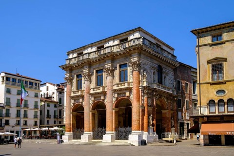 Loggia del Capitaniato, Piazza dei Signori, Vicenza, Veneto, Italy, Europe