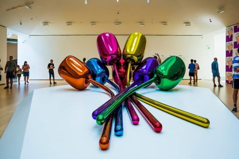Guggenheim Museum, architect Frank Gehry, interior view, artist Jeff Koons, Bilbao, Basque Country,