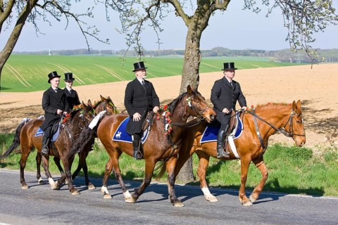 Every year at Easter there are about 5 processions in Lusatia, each with about 200 riders. The