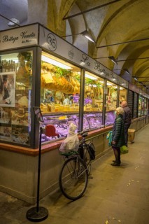 Market Hall, Padua, Province of Padua, Italy, Europe