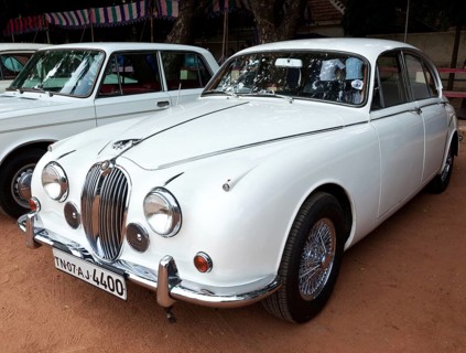 CHENNAI, INDIA, JULY 24: Jaguar (retro vintage car) on Heritage Car Rally 2011 of Madras Heritage