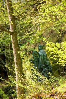 Richard Wagner monument in Liebethaler Grund