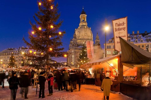 Christmas market on the Neumarkt