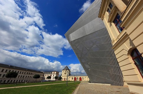 Military History Museum of the German Armed Forces, main arsenal building with wedge, architect