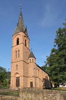Neo-Gothic Protestant Church in Hirschhorn, Neckar, Neckar Valley, Odenwald, Hesse, Germany, Europe