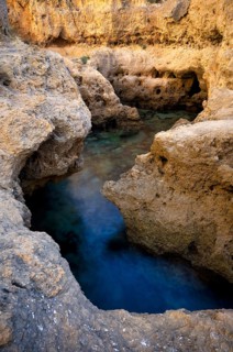 Algar Seco rock formation, coloured rocks and underground caves, caves, shell limestone, Carvoeiro,