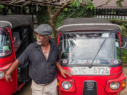 Tuktuk driver and taxi, Sri Lanka, Asia