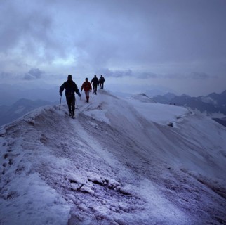 AUT, Austria, Matrei: For mountain hikers, the mountain tour on the Venedigerhoehenweg, here on 12