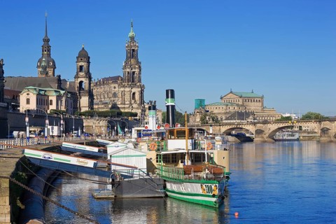 DEU Saxony Dresden Dresden Silhouette