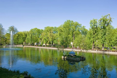 Grimma town park with swan pond