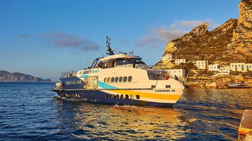 Morning light, hydrofoil, hydrofoil, Liberty Lines, Carmen M., Levanzo town, main town, Levanzo,
