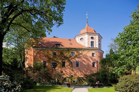 Zittau Fleischerbastei with flower clock and Meissen porcelain carillon