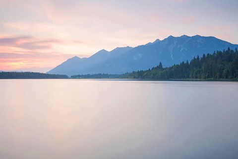 Sunrise at Lake Barmsee