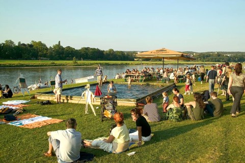 Fährgarten Johannstadt on the Elbe