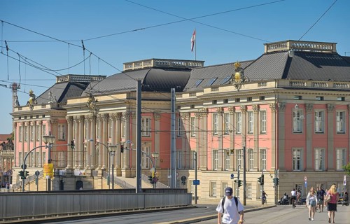 Long Bridge, Brandenburg State Parliament, Alter Markt, Potsdam, Brandenburg, Germany, Europe